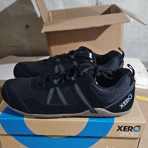 Xero Prio Suede